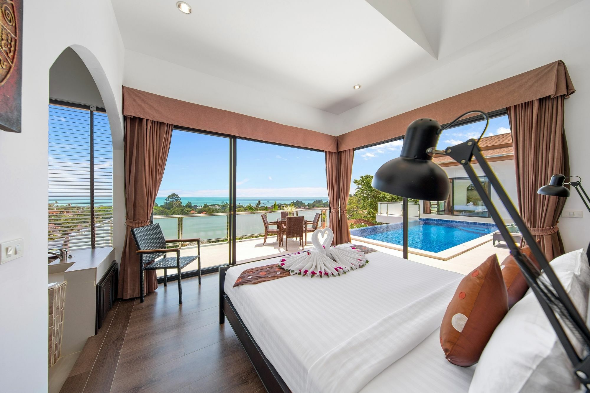 Sunny Banks - Modern Sea View 4 Bed Pool Villa Maret Esterno foto