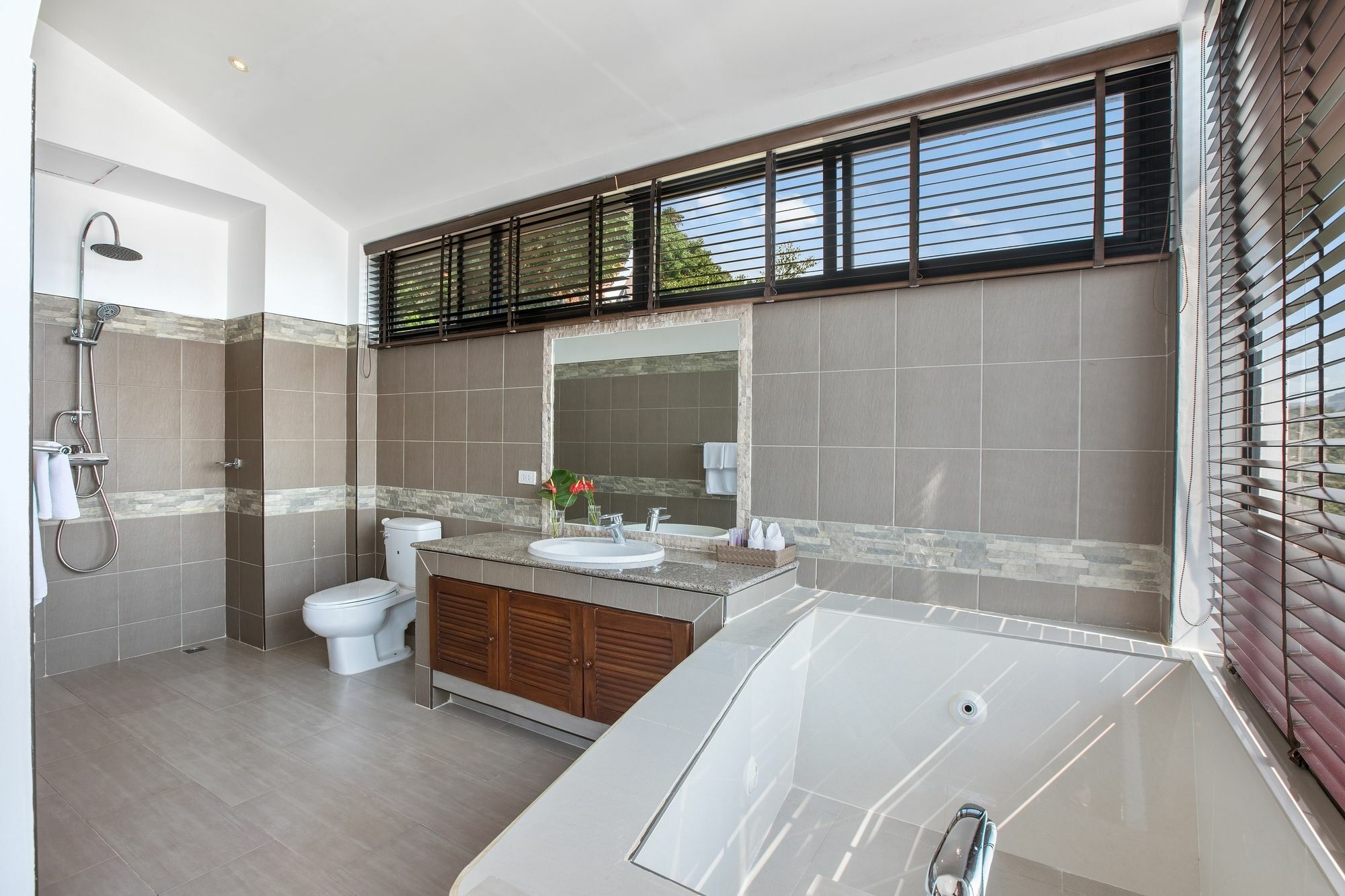 Sunny Banks - Modern Sea View 4 Bed Pool Villa Maret Esterno foto